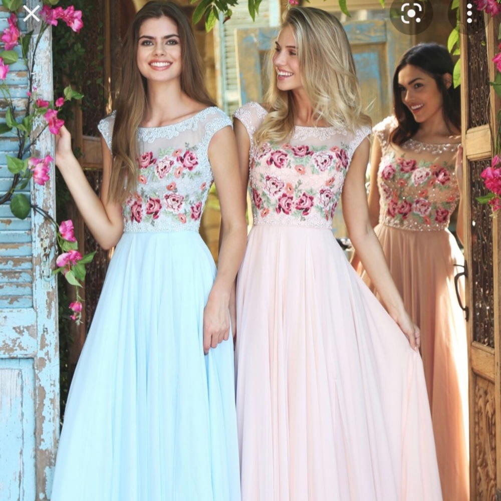 Sherri Hill chiffon dress with slit